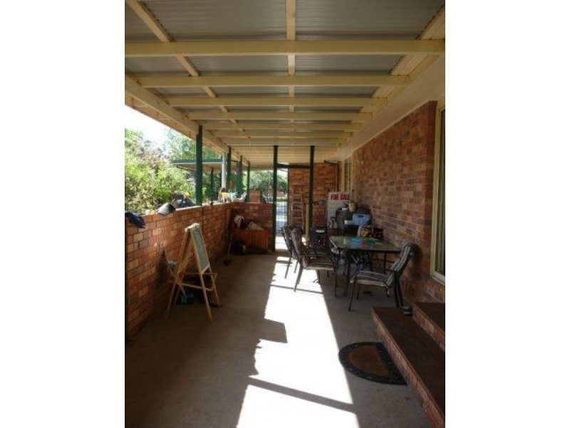 8 Jacaranda Drive, Moree NSW 2400