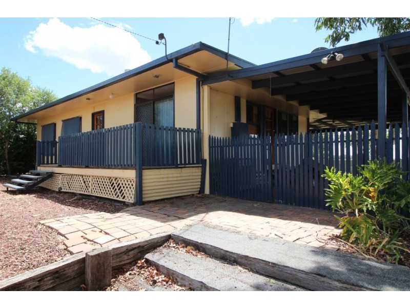 11 MENADOOL ROAD, Moree NSW 2400
