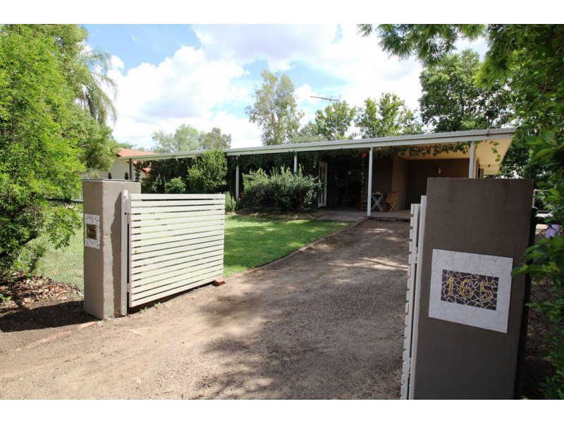 165 GREENBAH ROAD, Moree NSW 2400