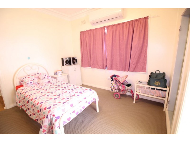 381 CHESTER STREET, Moree NSW 2400
