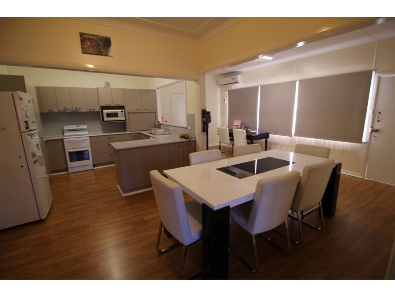 381 CHESTER STREET, Moree NSW 2400