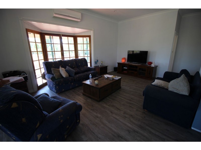 9 Lorna Rae Avenue, Moree NSW 2400