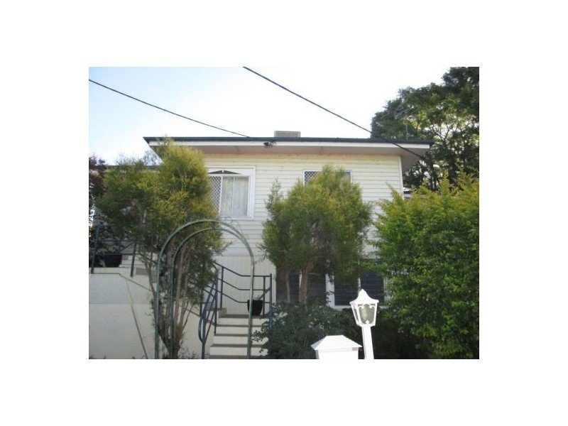 5 QUEEN ST, Moree NSW 2400