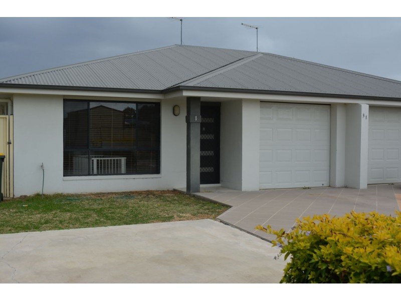 1-31 BOHENIA CRESCENT, Moree NSW 2400