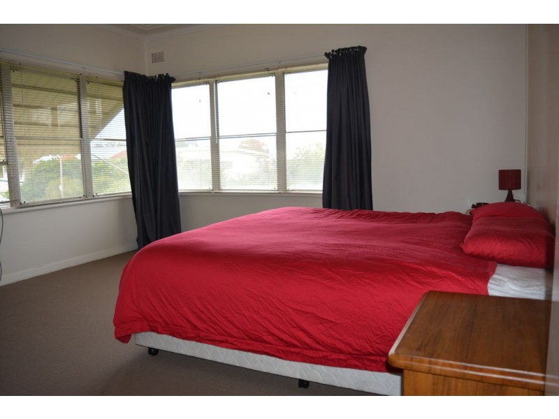 52 IRIS STREET, Moree NSW 2400
