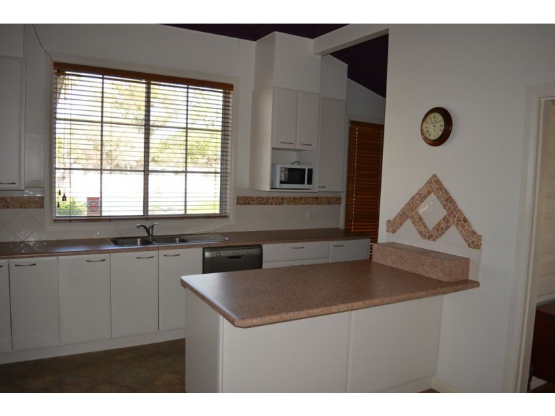 51 GWYDIR STREET, Moree NSW 2400