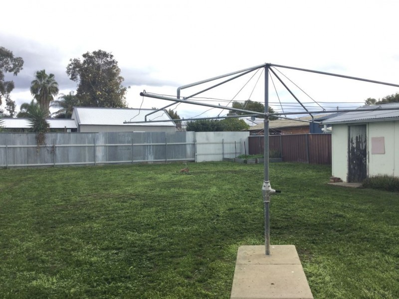 32 Adelaide Street, Moree NSW 2400