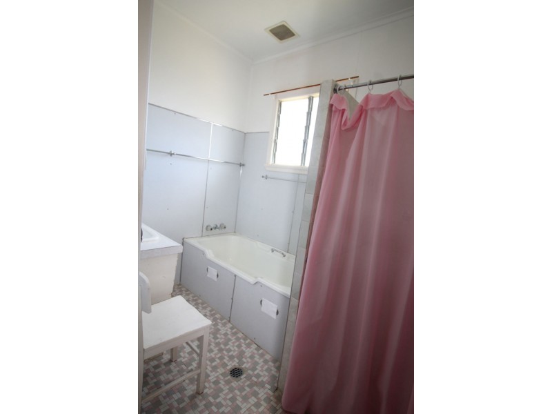 401 CHESTER STREET, Moree NSW 2400