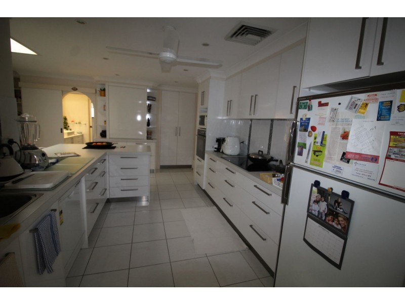 9 KARINGAL PLACE, Moree NSW 2400