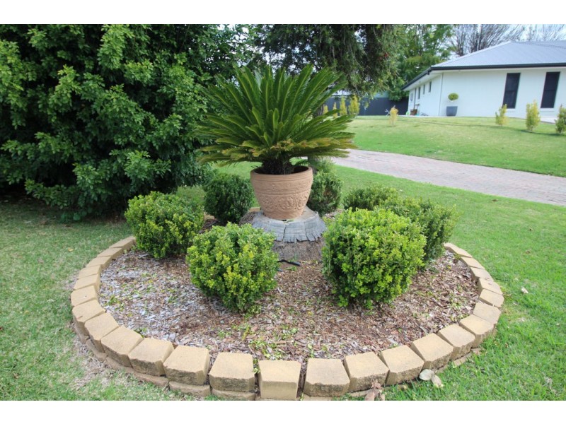 9 KARINGAL PLACE, Moree NSW 2400