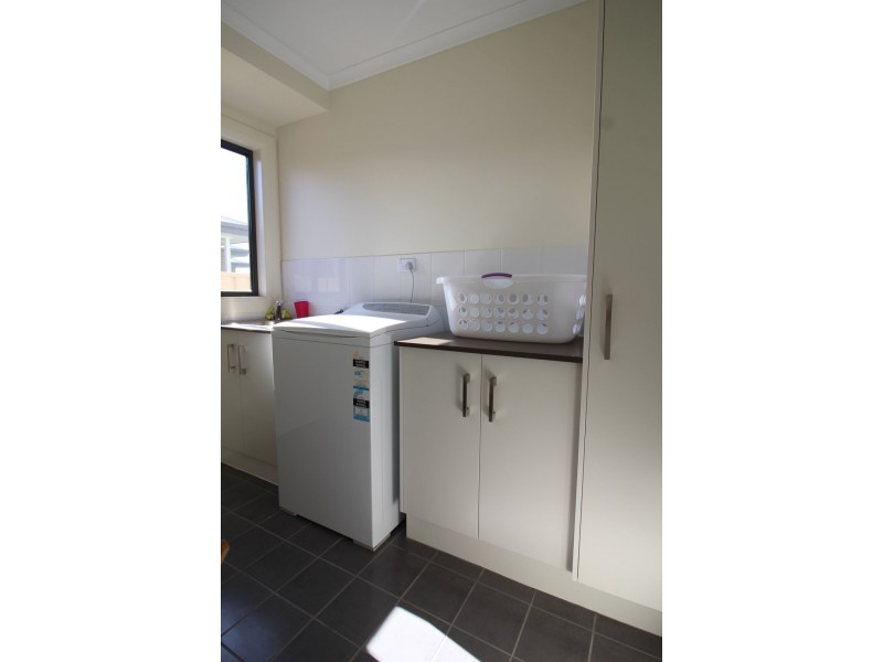 27 BOTTLEBRUSH DRIVE, Moree NSW 2400