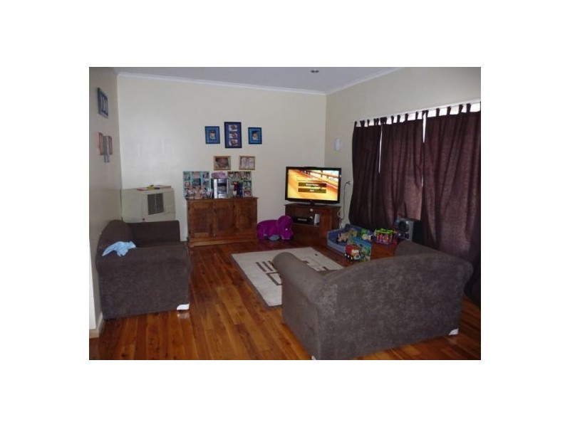 30 Oak Street, Moree NSW 2400