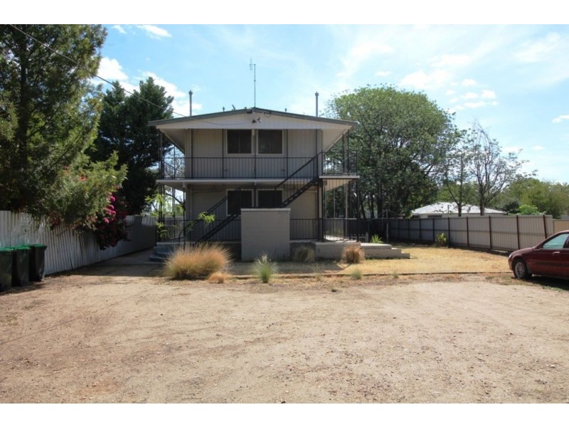 19 Oak Street, Moree NSW 2400