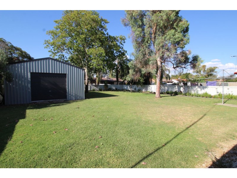 32 Boland Drive, Moree NSW 2400