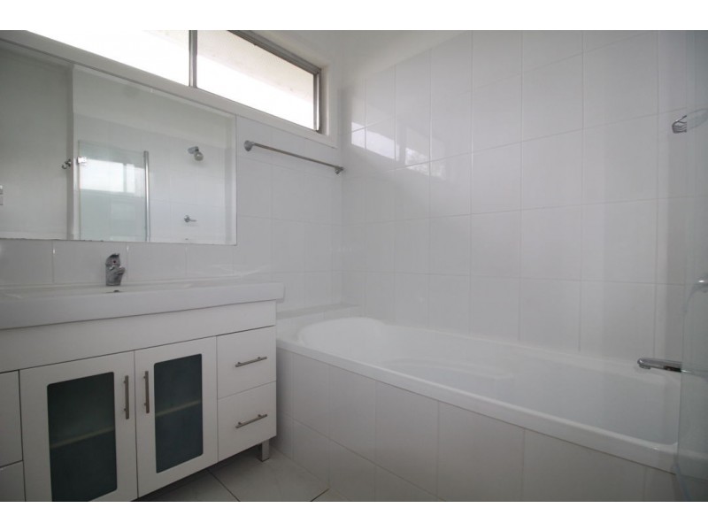 3 BELGRAVIA STREET, Moree NSW 2400