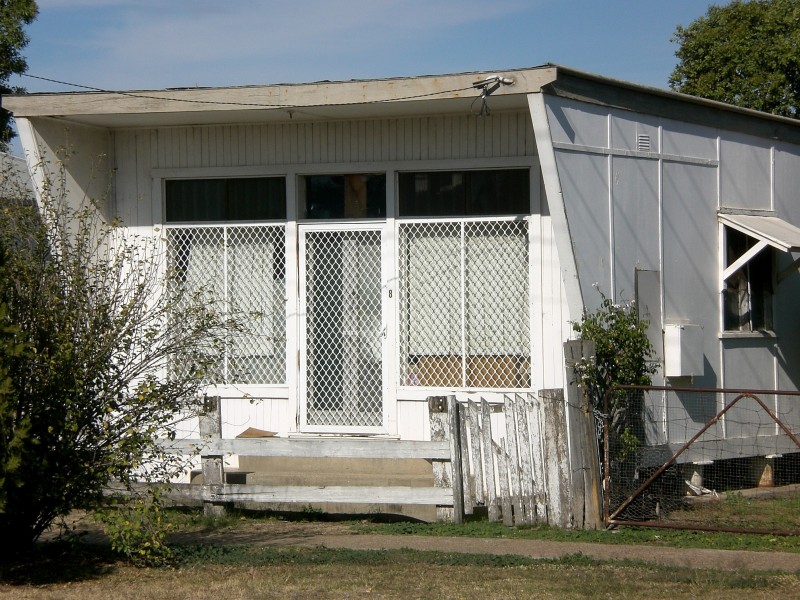 8 & 300-302  Alice/Morton Street, Moree NSW 2400