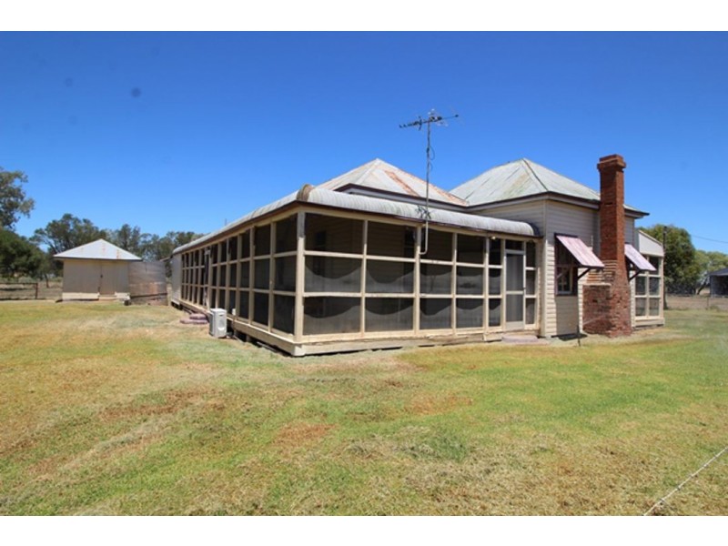 “Yarrol” Gingham Road, Moree NSW 2400