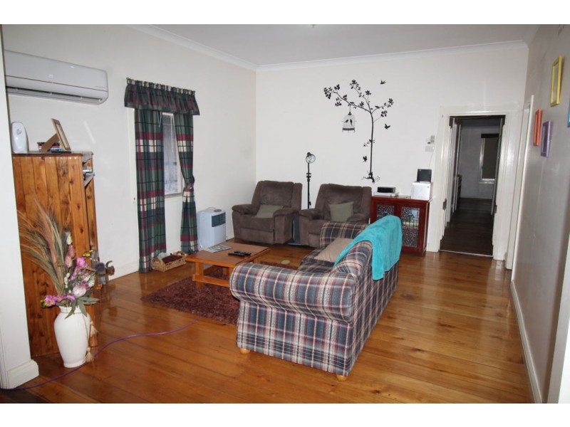 396 WARIALDA STREET, Moree NSW 2400