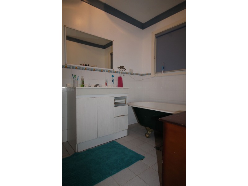 396 WARIALDA STREET, Moree NSW 2400