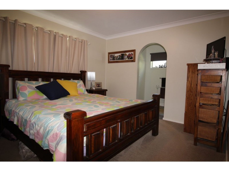 1 LORNA RAE AVENUE, Moree NSW 2400