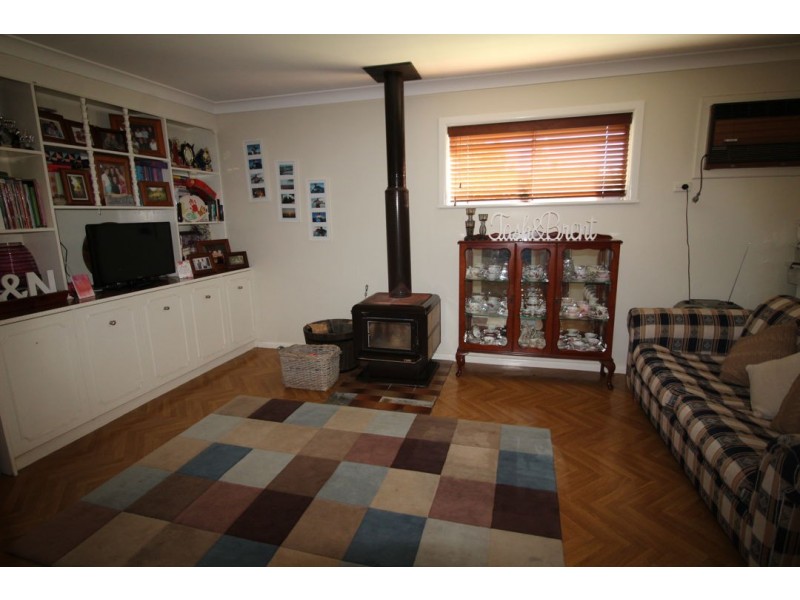 1 LORNA RAE AVENUE, Moree NSW 2400