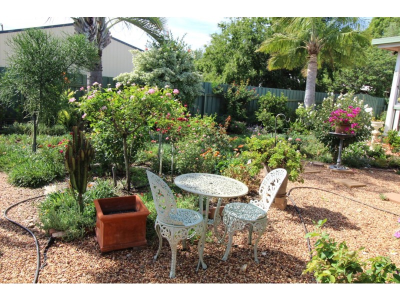 42 GWYDIR STREET, Moree NSW 2400