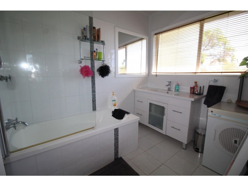 21 KAMILAROI DRIVE, Moree NSW 2400