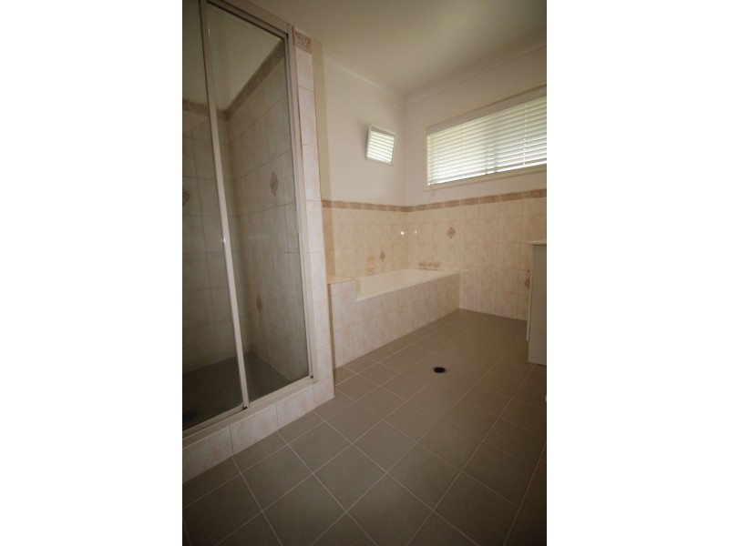 100 KOOROOGAMMA ROAD, Moree NSW 2400