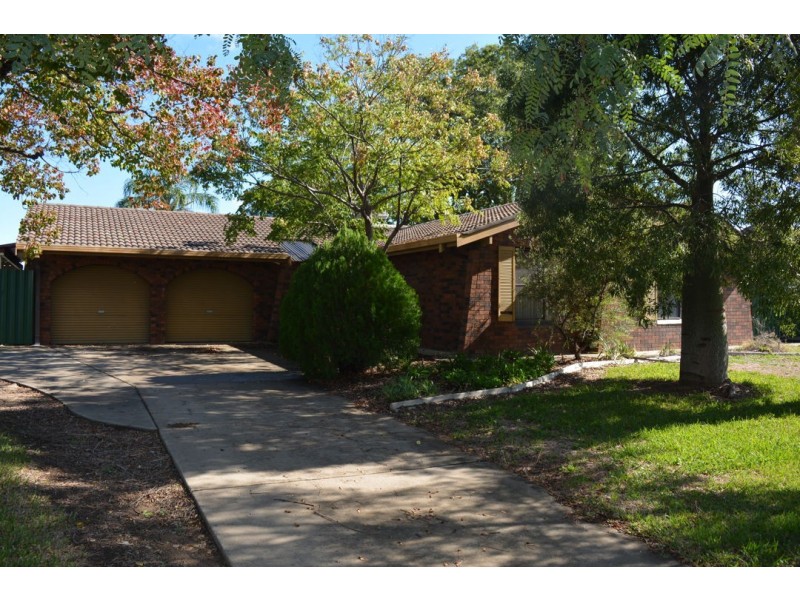 5 MAPLE AVENUE, Moree NSW 2400