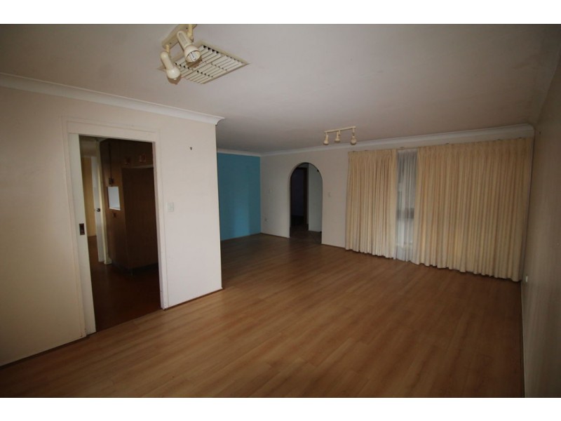 5 MAPLE AVENUE, Moree NSW 2400