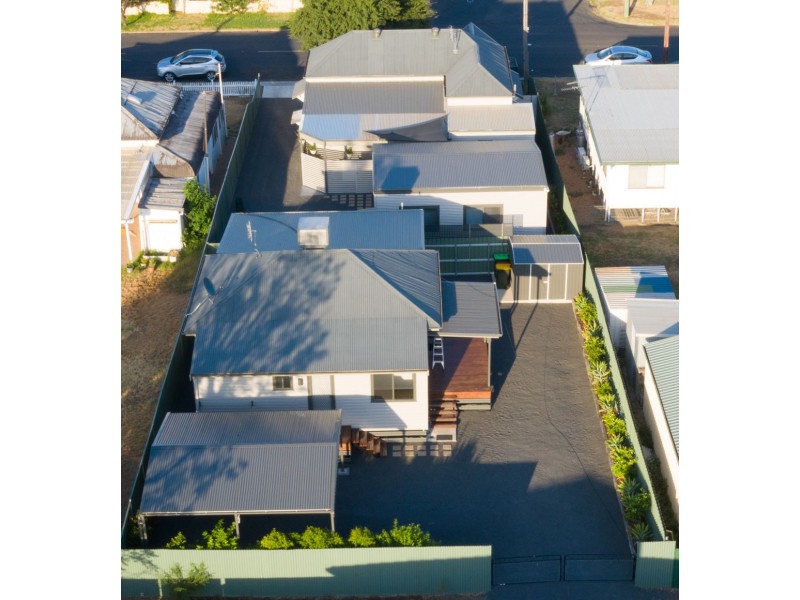 30A & 30B Mackenzie Street, Moree NSW 2400