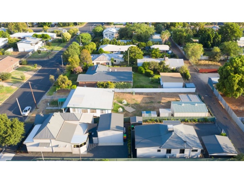 30A & 30B Mackenzie Street, Moree NSW 2400