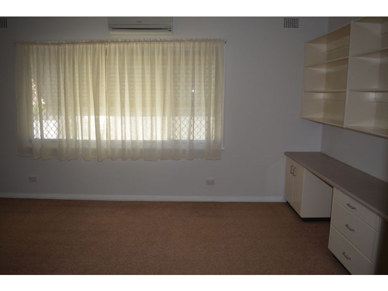 34 CHESTER STREET, Moree NSW 2400