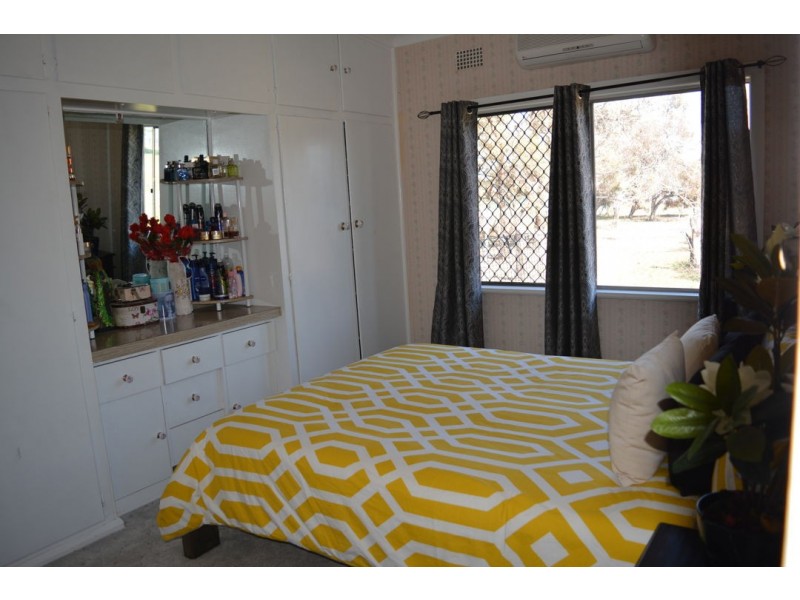 29 CAROL AVENUE, Moree NSW 2400