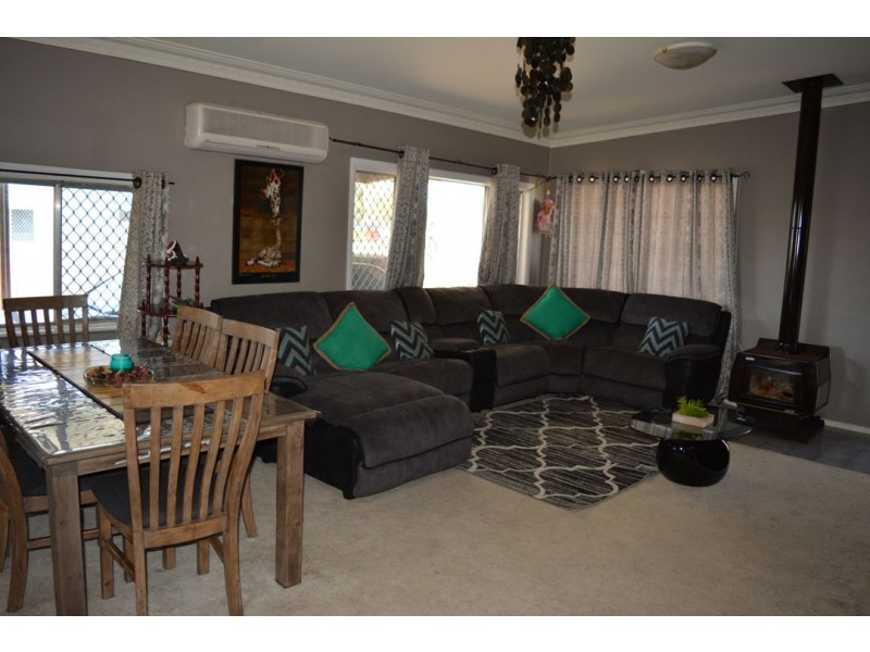 29 CAROL AVENUE, Moree NSW 2400