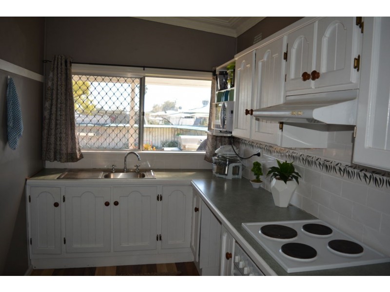 29 CAROL AVENUE, Moree NSW 2400