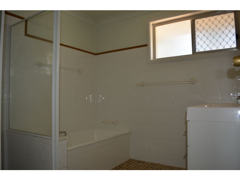 83 JACARANDA DRIVE, Moree NSW 2400