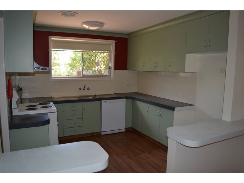 83 JACARANDA DRIVE, Moree NSW 2400