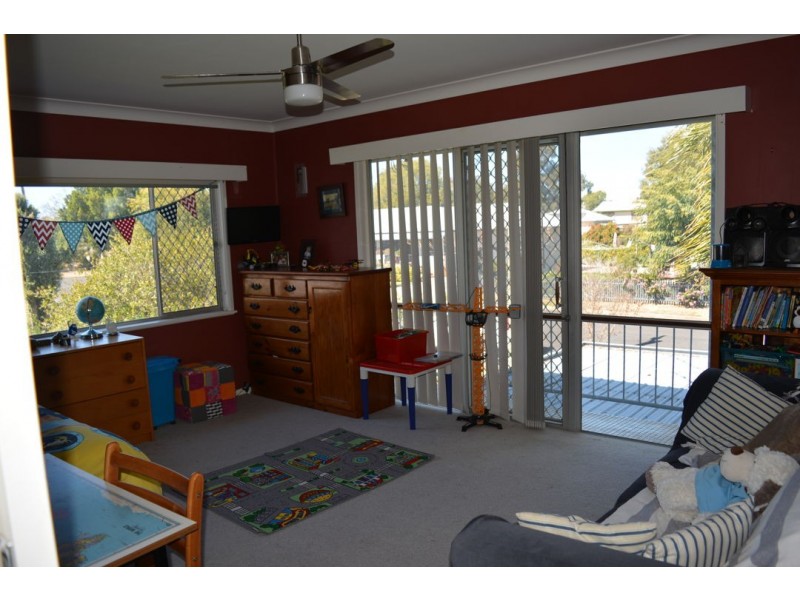 13 MACARTHUR STREET, Moree NSW 2400