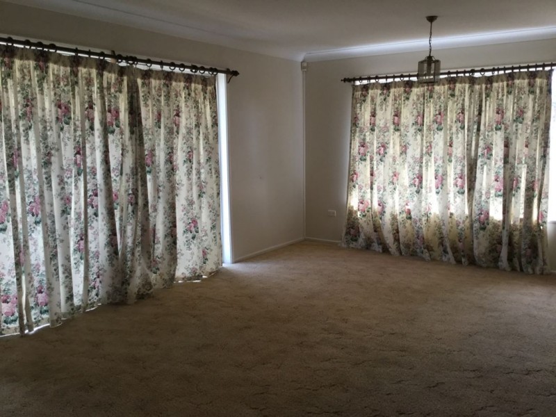 1 Warrina Crescent, Moree NSW 2400