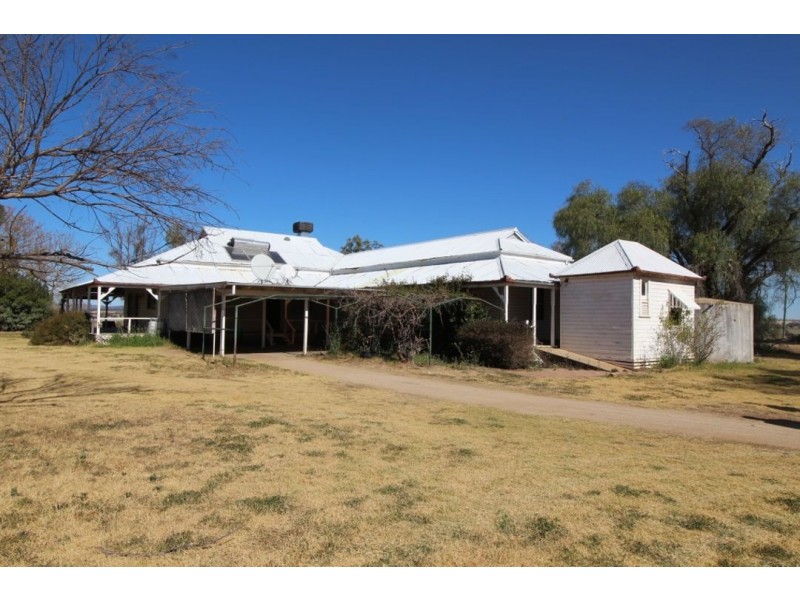 “Larrgahill” & “Wyreema”, Warialda NSW 2402