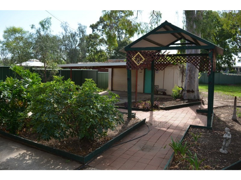 24 EDWARD STREET, Moree NSW 2400