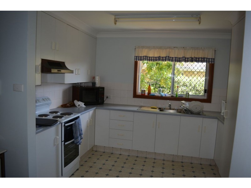 27 JACARANDA DRIVE, Moree NSW 2400
