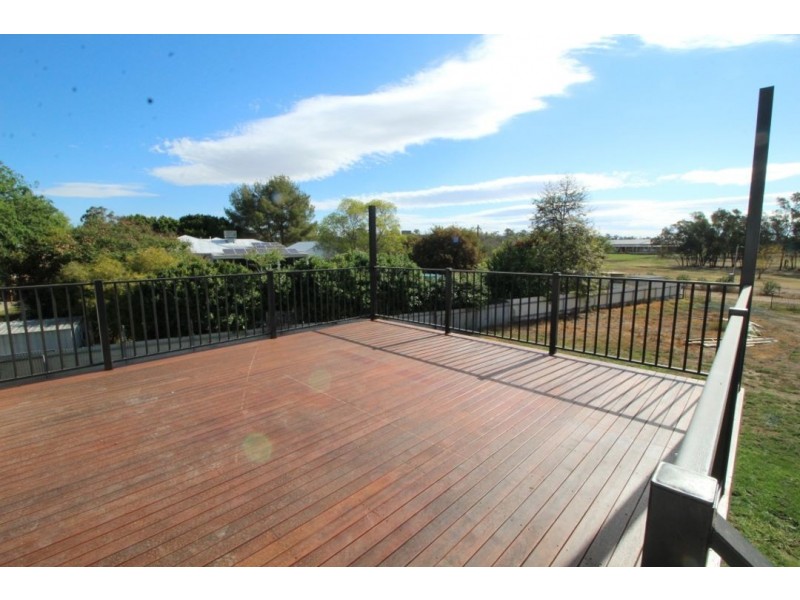 39 KAMILAROI DRIVE, Moree NSW 2400