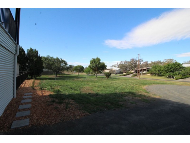 39 KAMILAROI DRIVE, Moree NSW 2400