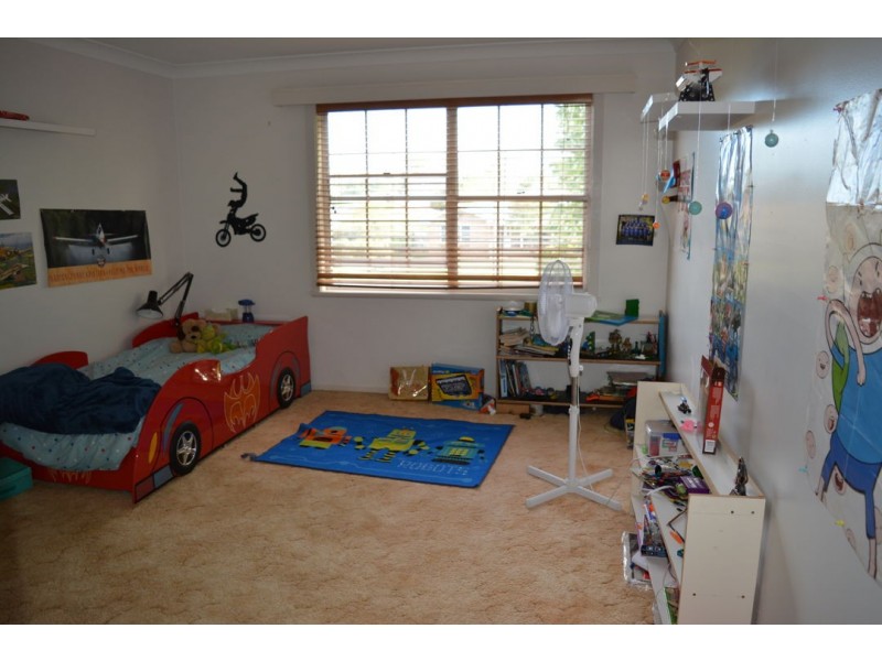 10 Myall Place, Moree NSW 2400