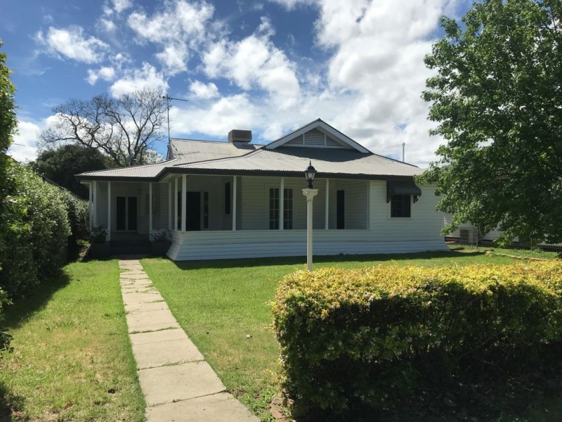 84 Edward Street, Moree NSW 2400