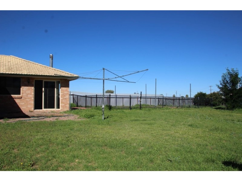 25 BOLAND DRIVE, Moree NSW 2400
