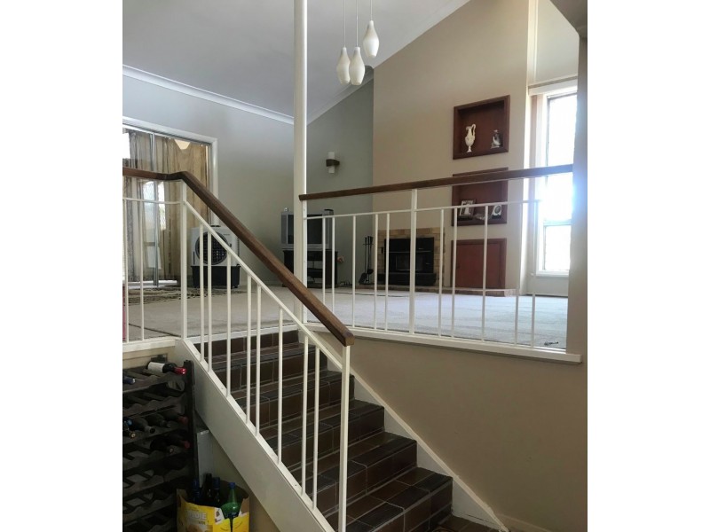 11 Adelaide Street, Moree NSW 2400