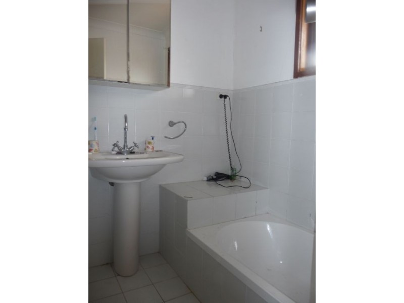 7 Cameron Place, Moree NSW 2400